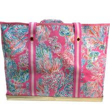 Load image into Gallery viewer, Lilly Pulitzer Ultimate Carryall Seaing Things Tote Handbag