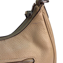Load image into Gallery viewer, Coach Pebbled Leather Beige Shoulder Bag