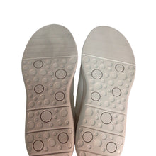 Load image into Gallery viewer, Bzees Times Square Slip On Sneaker Size 7