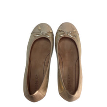 Load image into Gallery viewer, Vionic Minna Ballet Flat Gold Metallic Snake Flats Size 7.5