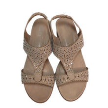 Load image into Gallery viewer, Shibever Wedge Heels Size 8