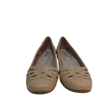 Load image into Gallery viewer, Lifestride Soft System Flats Size 8.5