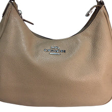 Load image into Gallery viewer, Coach Pebbled Leather Beige Shoulder Bag