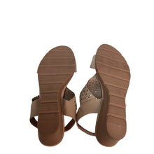 Load image into Gallery viewer, Shibever Wedge Heels Size 8