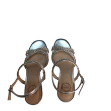 Load image into Gallery viewer, Nicole Miller Silver Heel Shoes Size 7