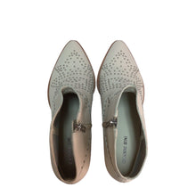 Load image into Gallery viewer, Gianni Bini Studded Booties Size 9.5