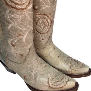 Circle G Women's Embroidered Western Boots Snip Toe Size 7.5 M Light Sage Green