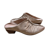 Load image into Gallery viewer, Antelope L36 Liselle Comfy Suede Heel Mules Peach Euro Size 39 (8-8.5)