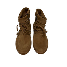 Load image into Gallery viewer, UGG Women&#39;s Reid Moccasin Booties Light Brown Size 8