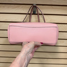 Load image into Gallery viewer, Coach Turnlock Pebbled Leather Handbag 57107 Pink