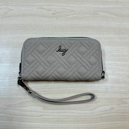 lug Whirly Matte Luxe VL RFID Wristlet Wallet