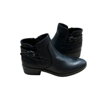 Load image into Gallery viewer, Baretraps Medley Ankle Boots Black - Size 6.5