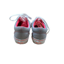 Load image into Gallery viewer, Vans Off the Wall Womens Sneakers - Size 6