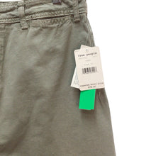 Load image into Gallery viewer, Free People Sage Wide Leg Crops Size 31 NWT