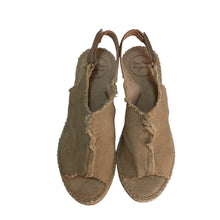 Load image into Gallery viewer, Toni Pons Canvas Wedge Sandal Size 6.5