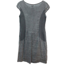 Load image into Gallery viewer, Lina Tomei Embroidered Chambray Cap Sleeve Dress Size S