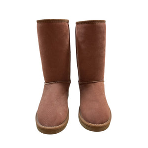 UGG Australia Women's Classic Short Boots Chestnut - Size 6 M