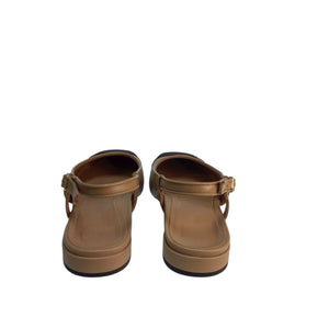 Vionic Tan and Black Flat Shoes Size 7
