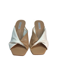 Load image into Gallery viewer, Saks Fifth Avenue Two Tone Sandals Size 9 M