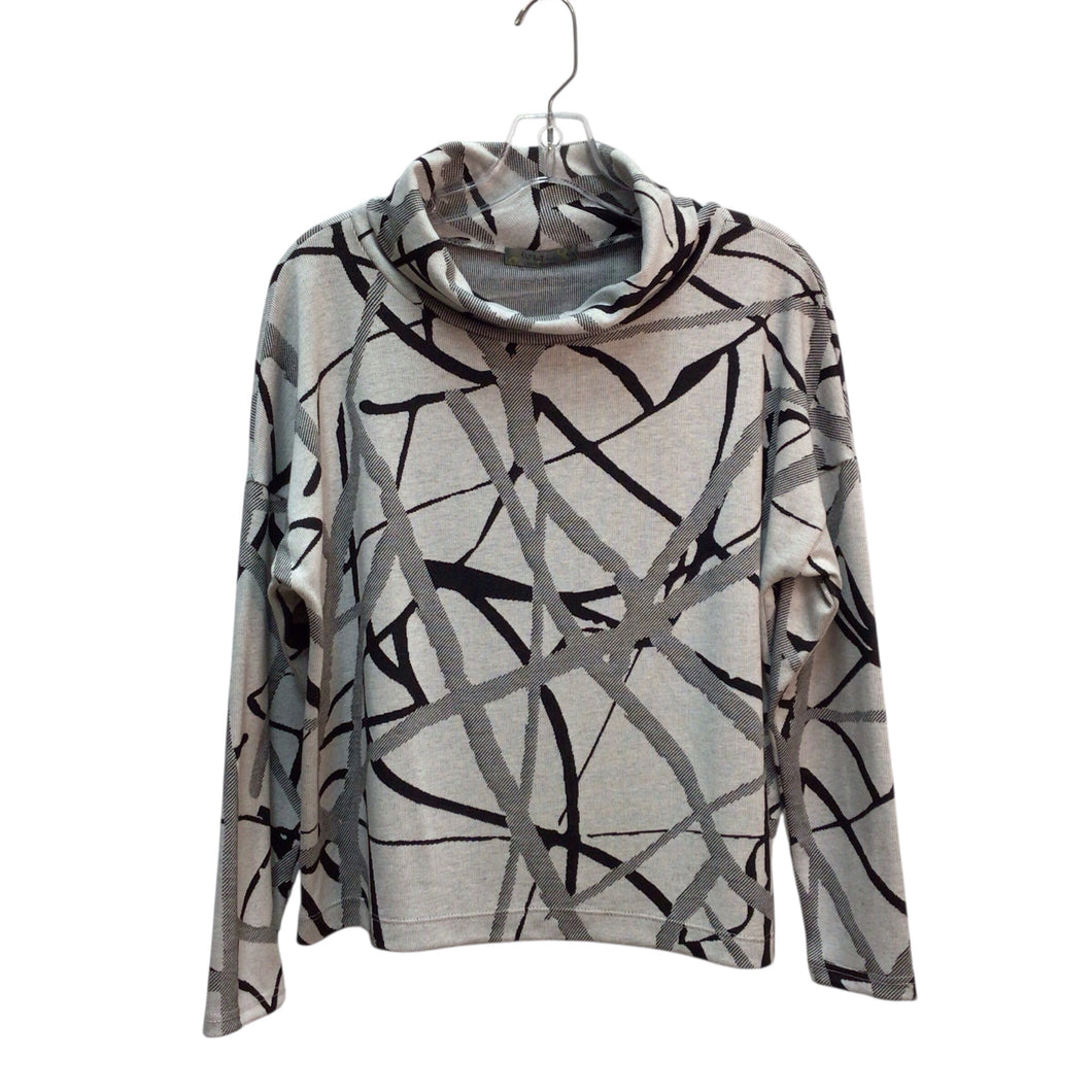 Chatlet et Cece Long Sleeve Top Size S