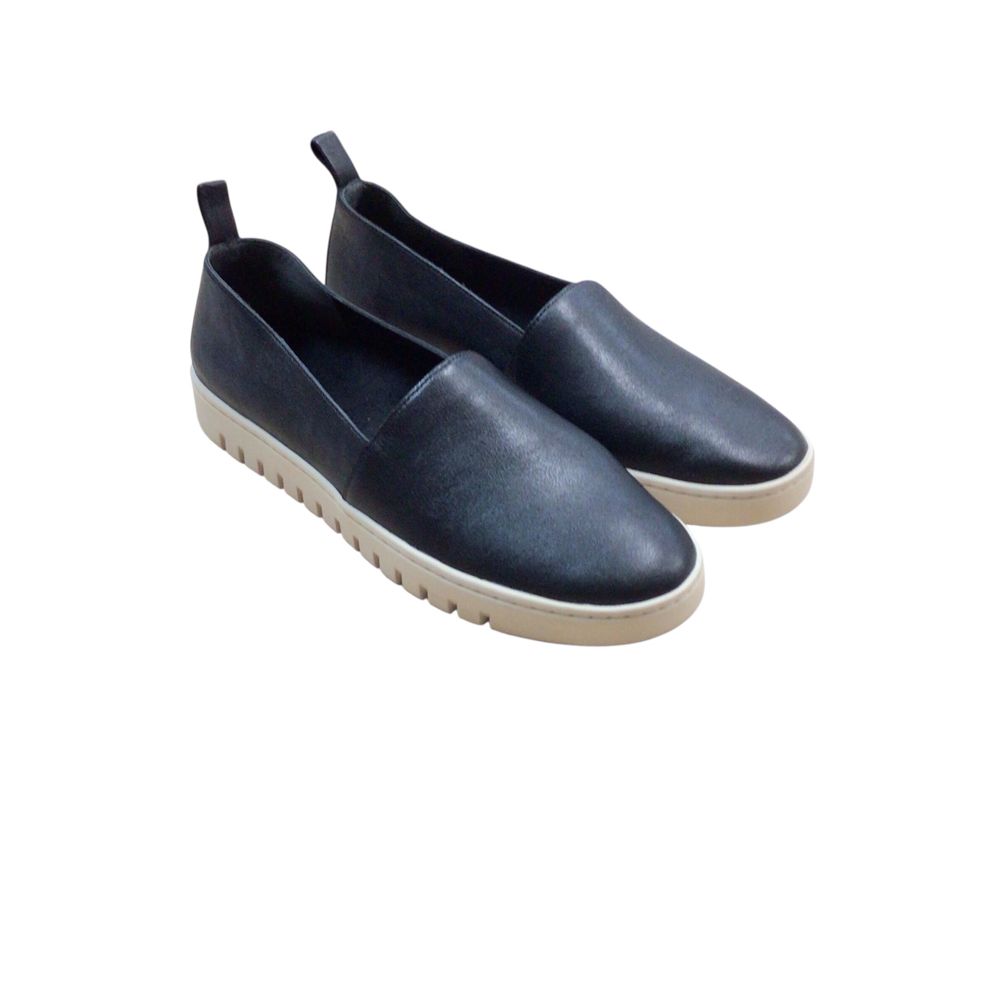 Vionic Slip on Shoes Size 10 Black