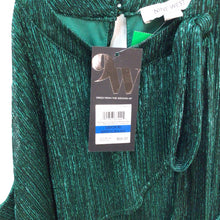 Load image into Gallery viewer, Nine West Green Sleeveless Top Size XL NWT
