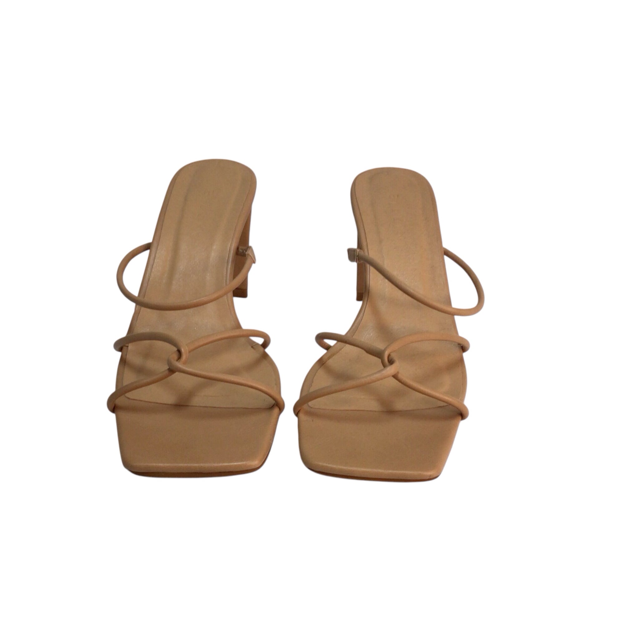 Billini "Kilani" Caramel Heel Size 6.5