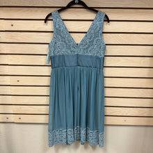 Load image into Gallery viewer, R&amp;M Richards Sleeveless Dress Blue - Size 8 Petite