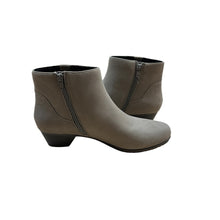 Load image into Gallery viewer, Abeo Melanie Ankle Boots Taupe Size 10