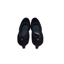 Load image into Gallery viewer, Stuart Weitzman Suede Black Heels Size 7/7.5 M