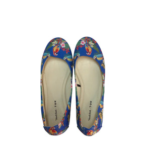 Modcloth Tuk Parrots Flats Size 8
