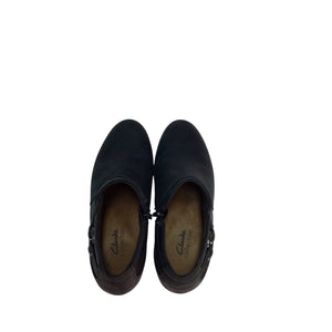 Clarks Collection Black Ankle Boots Size 7.5
