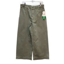 Load image into Gallery viewer, Free People Sage Wide Leg Crops Size 31 NWT