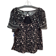 Load image into Gallery viewer, Lucky Brand Black And White Short Sleeve Top Size Small