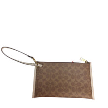 Load image into Gallery viewer, Coach Tan Signature Wristlet