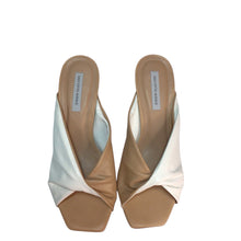Load image into Gallery viewer, Saks Fifth Avenue Two Tone Sandals Size 9 M
