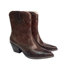 Load image into Gallery viewer, Crown Vintage Brown Izzie Western Booties Size 8