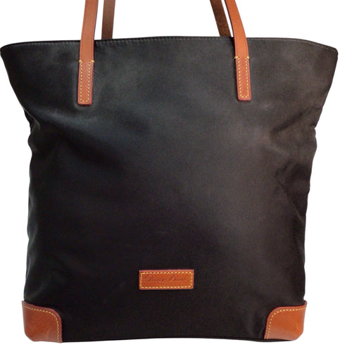 Dooney & Bourke Handbag