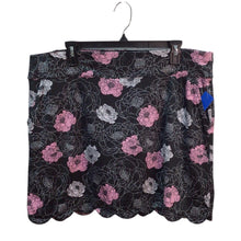Load image into Gallery viewer, Coral Bay Pink And Gray Flowers Golf Skort Size L