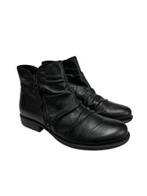 Load image into Gallery viewer, Miz Mooz Layla Black Leather Ankle Boots Size EU 39 / US 8.5-9