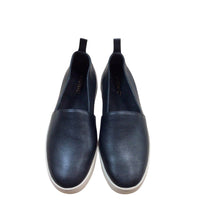 Load image into Gallery viewer, Vionic Slip on Shoes Size 10 Black