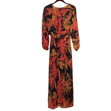 Load image into Gallery viewer, Studio One Dress Size 8 NWT