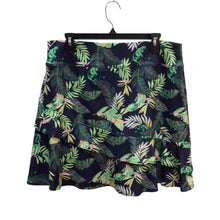 Load image into Gallery viewer, Coral Bay Green Leaves Golf Skort Size L