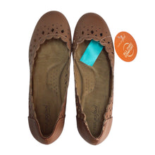 Load image into Gallery viewer, Natural Soul Brown Flats Size 10