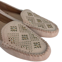 Load image into Gallery viewer, Donald Pliner Rebina Loafer Suede Sand Size 8