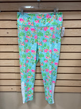 Load image into Gallery viewer, Lilly Pulitzer X Disney Pants Green, Blue, And Pink Size X-Large