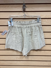 Load image into Gallery viewer, Rewash Shorts Tan Size Large