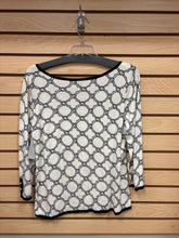 Load image into Gallery viewer, Talbots Long Sleeve Top White And Black Size Medium