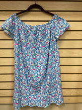 Load image into Gallery viewer, Vineyard Vines Short Sleeve Flamingo Dress Blue And Pink Size Small