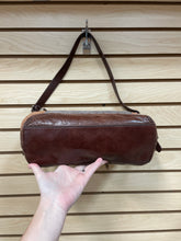 Load image into Gallery viewer, The Sak Shoulder Bag Brown